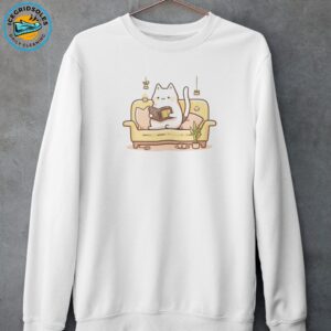 Bookworm Kitty Sweatshirt – Funny Cat & Book Lover Unisex Pullover