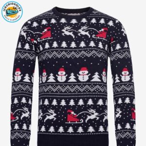 Cozy Knit Christmas Sweater Festive Round Neck Design